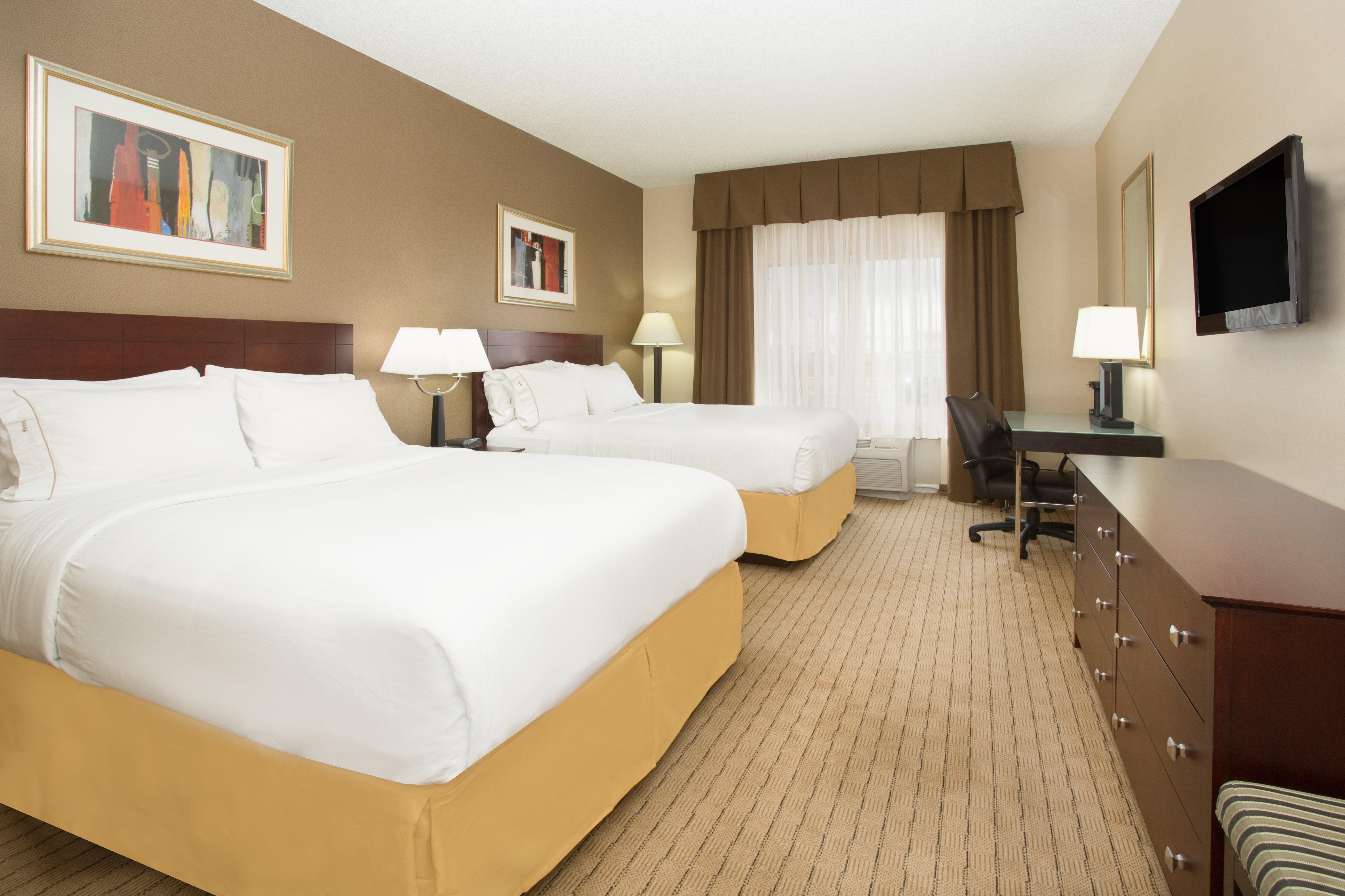 Holiday Inn Express Hotel & Suites Minot South By Ihg Exterior foto